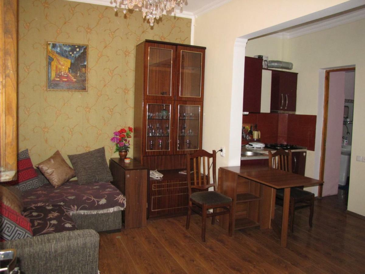 Aparthotel Agmashenebeli95 Tbilisi Zewnętrze zdjęcie
